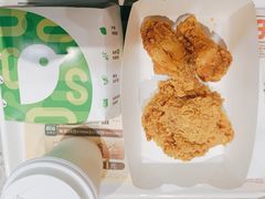 -德克士(亚中商城店)