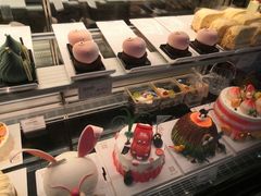 -华荣西饼(列东店)