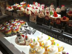 -巴黎贝甜(大宁国际商业广场店)