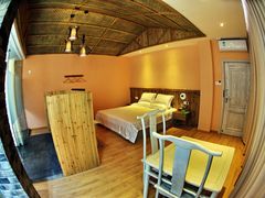 八曲-武夷山旧街壹号溪岸旅馆(三姑度假区店)