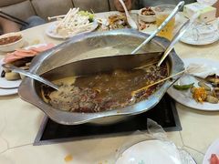 -尚品海鲜肥牛自助火锅(湖明店)