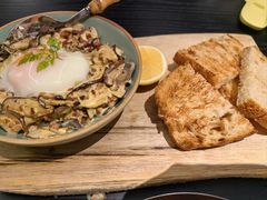 滇南杂菌配酸面包-山野板扎·云贵川Bistro(上海首店)