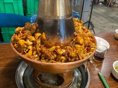 -超越炭火牛蛙火锅鸡(河东店)