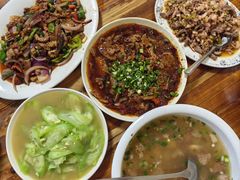 -九九牛肉馆(南山路店)