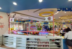 -乐多星球潮玩中心(沈阳嘉里城店)