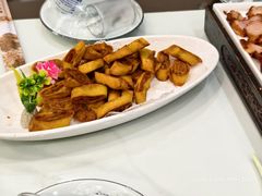 -龙香居海鲜浑锅家常菜·特色驴肉