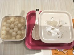 -满记甜品(巴黎春天宝山店)