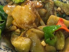 地三鲜-黑土地东北私房菜馆(南门大街店)