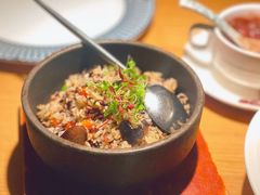 -一坐一忘云南菜(嘉里中心店)
