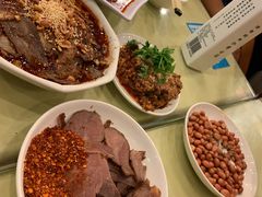 -曾牛肉