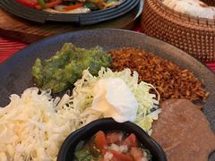 -Pistolera Mexican Cantina女枪手墨西哥餐厅(碧云路店)