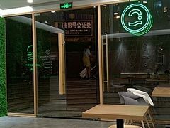 -龙治汉堡(中华城店)