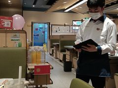 -海底捞火锅(新松江路店)