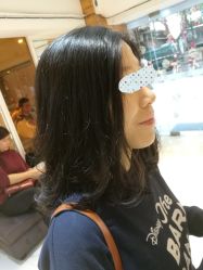 中发-苏豪路易士·嘉玛发廊