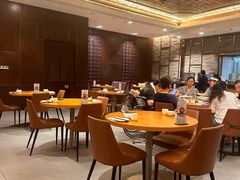 -乐忻皇朝(上海中心大厦店)