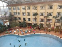 -兴芮温泉度假区