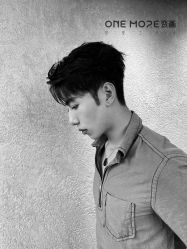 -变画·发型STUDIO