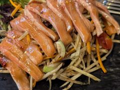-Show Neua Thai Street Food