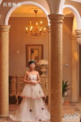-飞鱼婚纱摄影(宏福大厦店)
