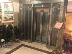 -杭州西湖东坡酒店