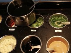 自助调料区-千岛蚝高压锅生蚝·人参火锅(白云万达店)