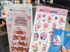 -瑞幸咖啡(镇江新城吾悦广场店)