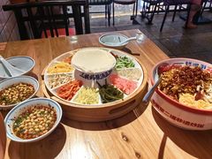 -怪噜范·老贵阳街头名小吃(汇金星力城店)