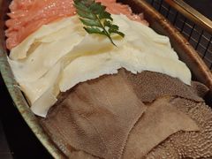 -牛村来人潮汕牛肉火锅(西单店)