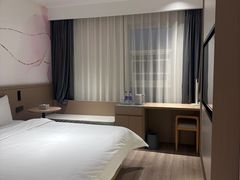 -松果酒店(农业路河南博物院店)