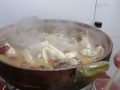 -威邵鸡煲(西华路总店)
