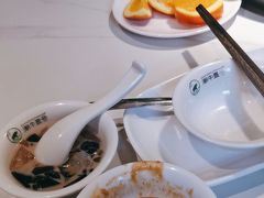 -潮牛壹号鲜牛肉火锅(世界城广场店)