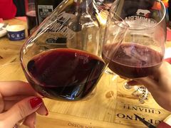 -奥斯特牛排馆(美第奇宫店)
