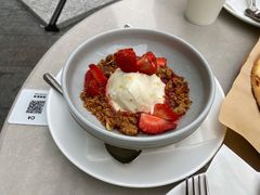 草莓脆粒慕斯-农畉LONFOOD(福田星河COCOPark店)