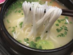 -苗乡米线(建军路店)