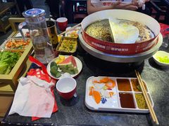 -秦炉烤肉(财富中心店)