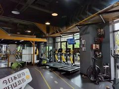-可逸运动健身(鸿恩寺店)