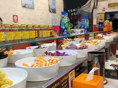 自助取餐区-烫煮风旋转涮吧自助小火锅(洪楼大润发店)