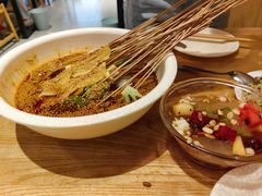 -嘉州叶婆婆钵钵鸡(建设路店)