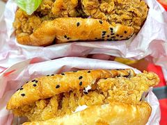 -塔斯汀中国汉堡(中骏世界城)