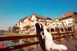 -现代经典婚纱摄影(光明北路尊荣总店)