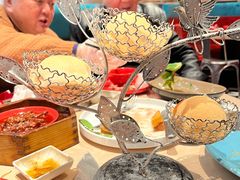 霸王酥皮叉烧包-避风塘(宝山万达店)