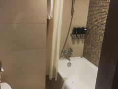 -香港华美达海景酒店