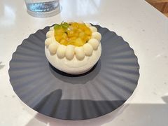 -潮一不贰·法式甜品·生日蛋糕·西式简餐(外滩店)