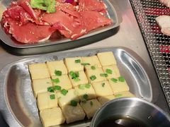 -马路牙子地桌烤肉(工体店)