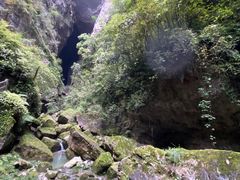 -龙水峡地缝景区