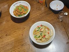 -富正毅三下锅·湘西韵味(天门山索道店)