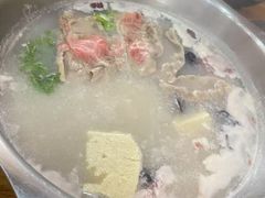 -丽江人家斑鱼火锅(保健路店)