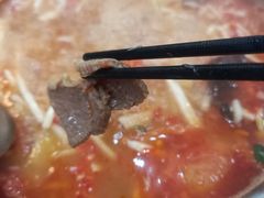 -黄利砖万峰林布依特色酸笋牛肉馆
