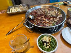 -小饕荟雅安贡椒鱼鲜馆(广福桥店)