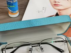 -优医视平价眼镜蔡司依视路折扣工厂店(十里堡店)